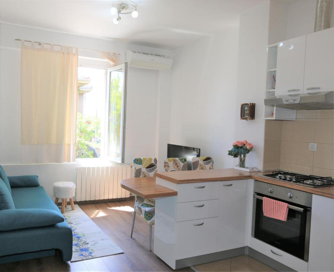 רייקה Apartment Krimeja מראה חיצוני תמונה